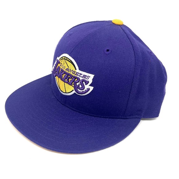 Lakers Mitchell & Ness 100% Wool Fitted Cap Size 7 3/8 Purple / Yellow - Picture 1 of 7